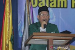 Mathla’ul Anwar lauds Widodo for pulling liquor investment permit Mathla’ul Anwar lauds Widodo for pulling liquor investment permit