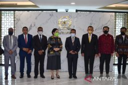 Speaker calls for Indonesia-Timor Leste bilateral investment pact