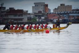 West Kalimantan’s 18 teams participate in Dragon Boat Festival