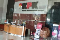 KPK interrogates Jakarta legislator over graft case