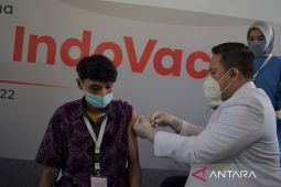 IndoVac injected first to unvaccinated residents