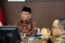 Handling poverty in Papua cannot be Java-centric: Minister